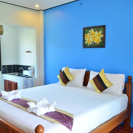 พงศ์พิพัฒน์ ลันตา แมนชั่น Hotel เกาะลันตา ภายนอก รูปภาพ