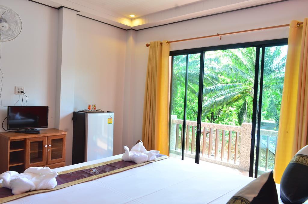 พงศ์พิพัฒน์ ลันตา แมนชั่น Hotel เกาะลันตา ภายนอก รูปภาพ